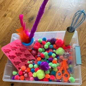 “The Floof”: Sensory Bin Neon Summer Theme